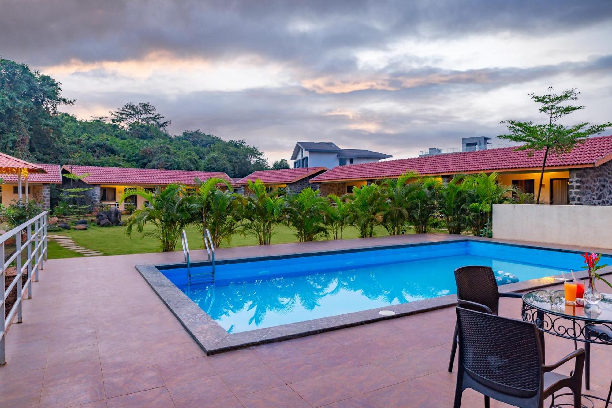 Casa Amora Lonavala Bagian luar foto