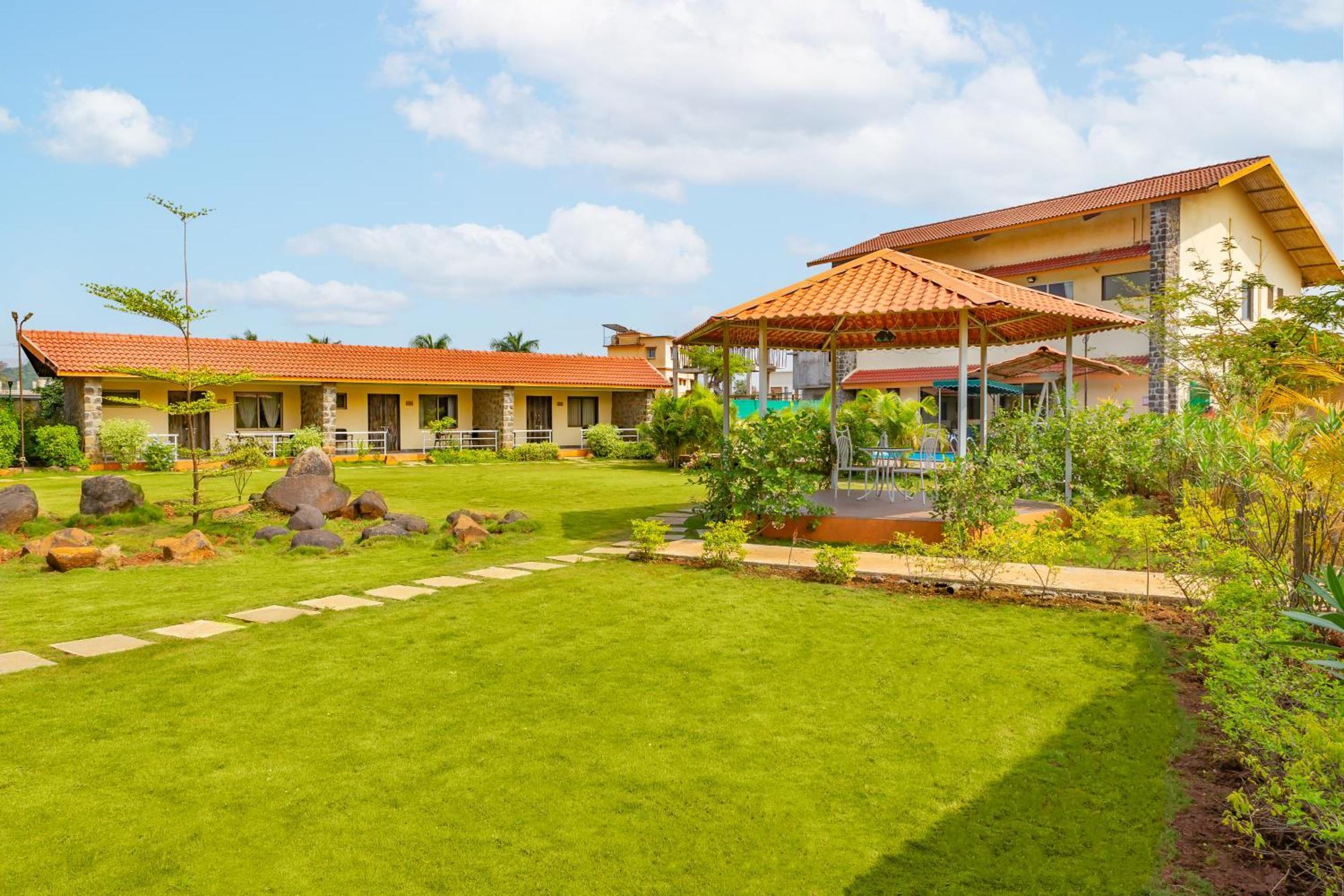 Casa Amora Lonavala Bagian luar foto