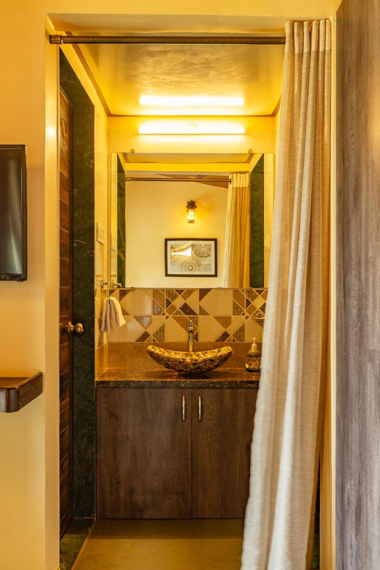 Casa Amora Lonavala Bagian luar foto